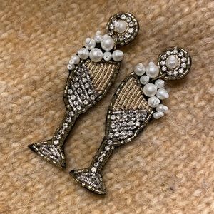 Champagne beaded earring 🍾